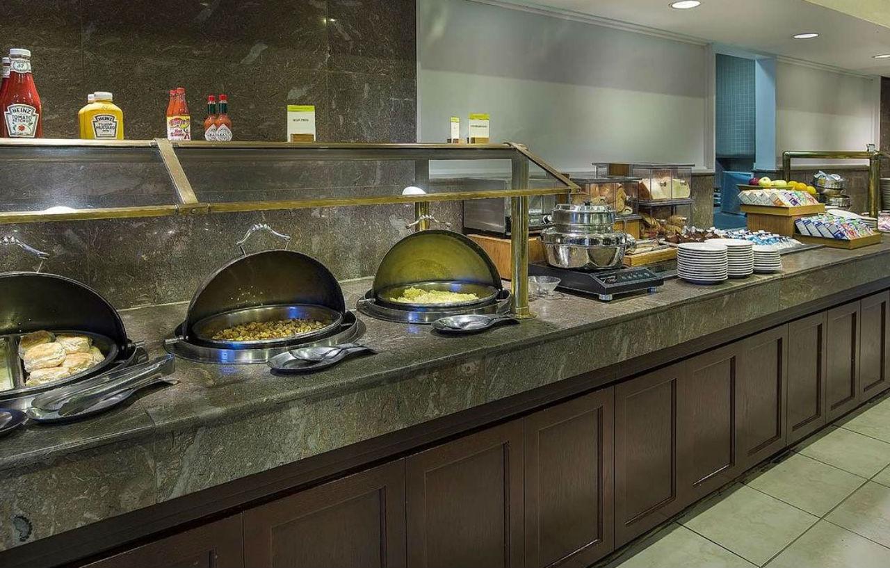 Doubletree By Hilton Charlotte Airport Otel Dış mekan fotoğraf