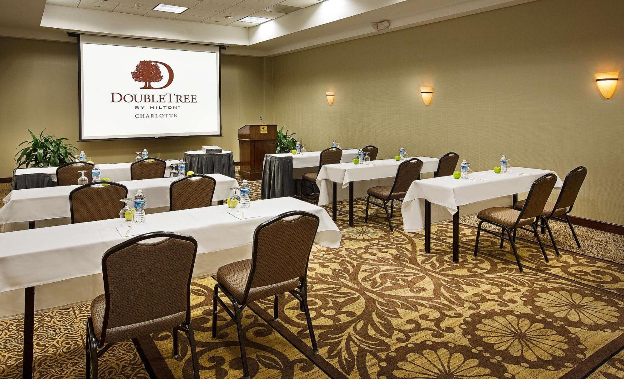 Doubletree By Hilton Charlotte Airport Otel Dış mekan fotoğraf