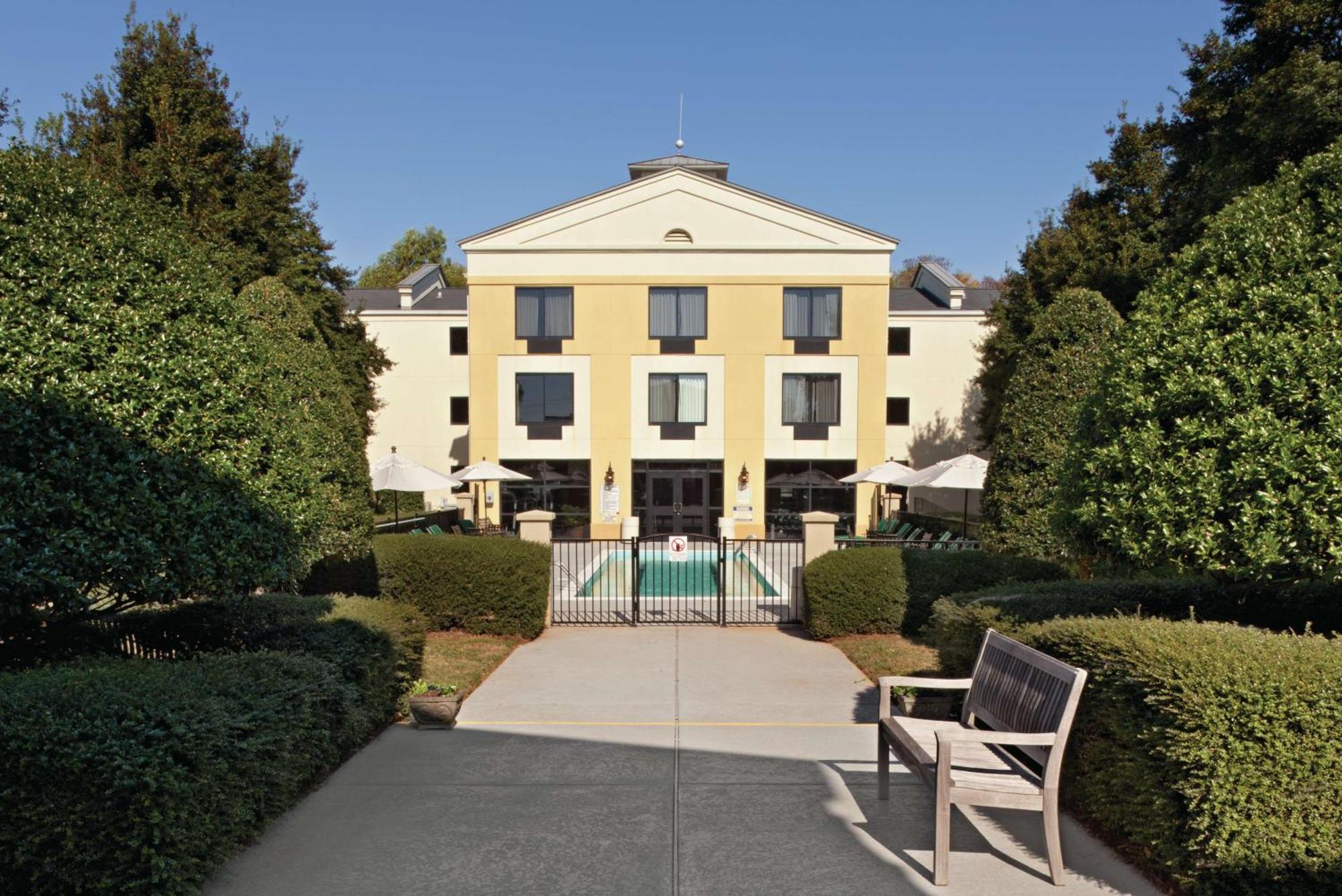 Doubletree By Hilton Charlotte Airport Otel Dış mekan fotoğraf